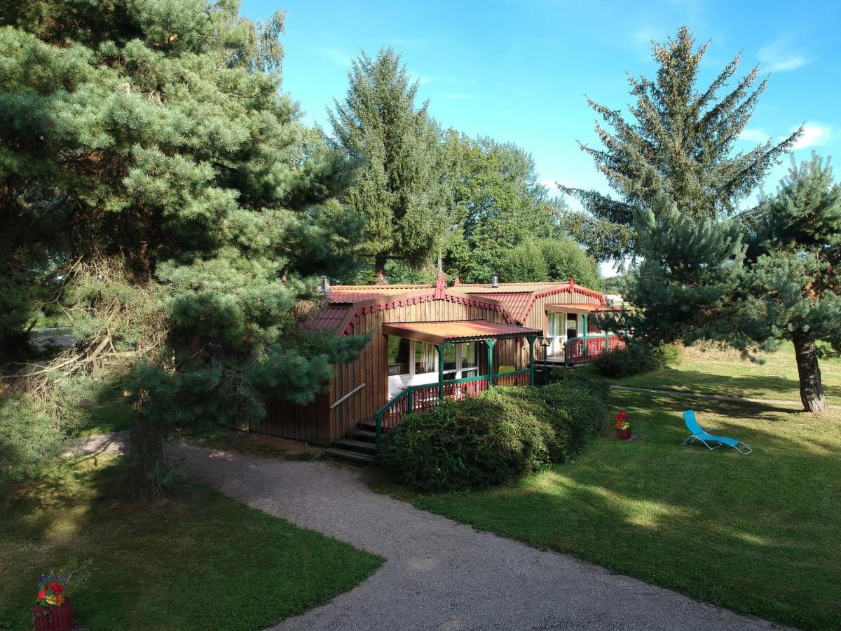 Chalets Des Trois Hetres プロンビエール・レ・バン エクステリア 写真
